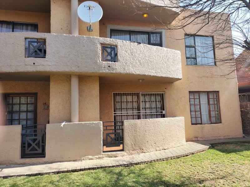 2 Bedroom Property for Sale in Pellissier Free State